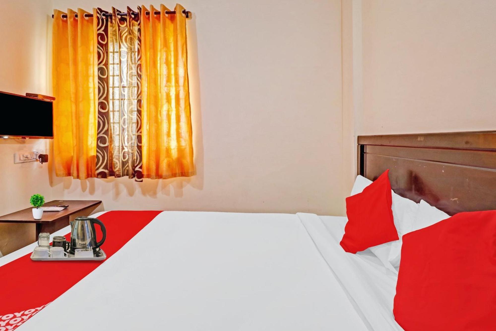 O Mn Residency Near Ragigudda Sri Prasanna Anjaneyaswamy Temple 3* Bangalore